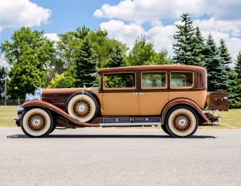 1930 Cadillac V16 452 7-passenger Imperial by Fleetwood (4375)