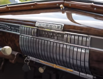 Interior 1940 Cadillac Series 90 V16 7-passenger Imperial Sedan by Fleetwood (40 9033)
