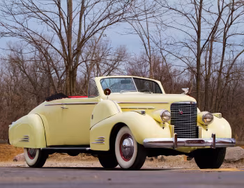 1938 Cadillac V16 Convertible Coupe by Fleetwood (38-9067)