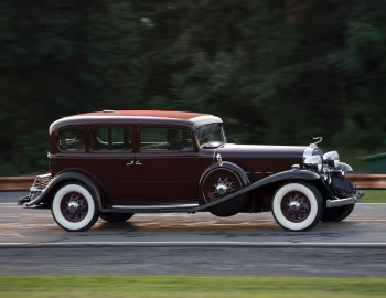 1932 Cadillac V16 452-B 5-passenger Sedan by Fleetwood (5130-S)