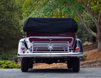 1932 Cadillac V16 452-B All Weather Phaeton by Fisher (32-16-273)