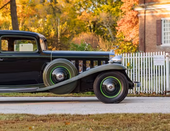 1932 Cadillac V16 452-B Imperial Sedan by Fleetwood