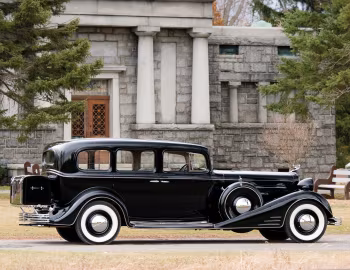 1933 Cadillac V16 452-C 7-passenger Sedan by Fleetwood (5575-S)