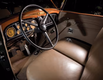 Intérieur 1933 Cadillac V16 452-C Convertible Phaeton by Fleetwood (5580)