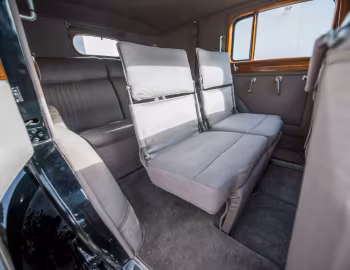 Interior 1933 Cadillac V16 452-C Transformable Town Cabriolet by Fleetwood (5525)