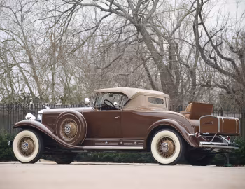 1930–31 Cadillac V16 452/452-A Roadster by Fleetwood
