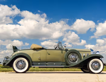 1930 Cadillac V16 452 Roadster by Fleetwood (4302)