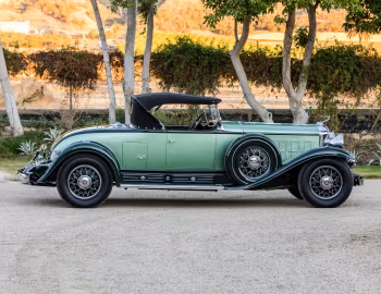 1930 Cadillac V16 452 Roadster by Fleetwood (4302)