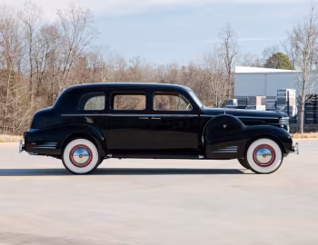 1938 Cadillac V16 Series 90 5-passenger Sedan by Fleetwood (38-9019)