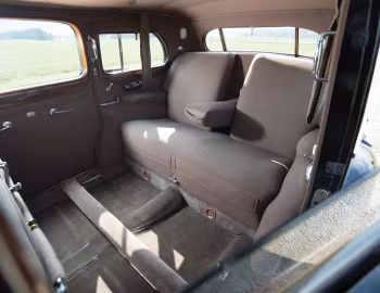 Interior 1937 Cadillac V16 Series 90 7-passenger Imperial Sedan by Fleetwood (37-5775)