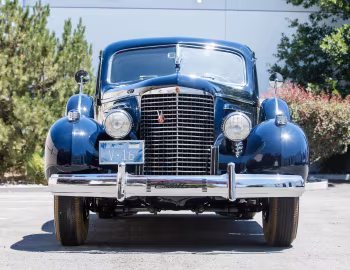1938 Cadillac V16 Series 90 7-passenger Imperial Sedan by Fleetwood (38-9033)