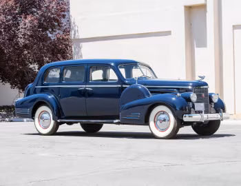 1938 Cadillac V16 Series 90 7-passenger Imperial Sedan by Fleetwood (38-9033)