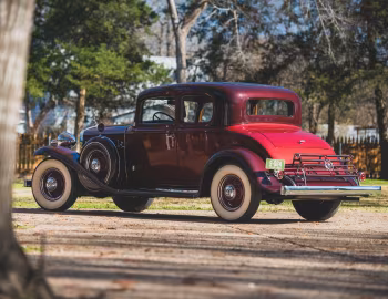 1932 Cadillac V8 355-B 5-passenger Coupe by Fisher (32-8-272)