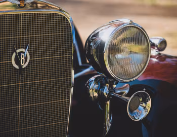1932 Cadillac V8 355-B 5-passenger Coupe by Fisher (32-8-272)