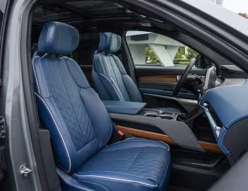 Interior Cadillac Vistiq [EU-spec] '2025–pr.