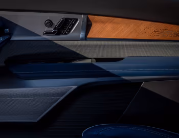 Interior 2026 Cadillac Vistiq Luxury [North America] '2025–pr.