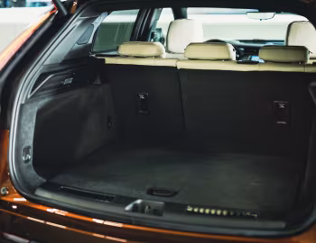 Ambos Cadillac XT4 350T Sport [Japan] '2020–23