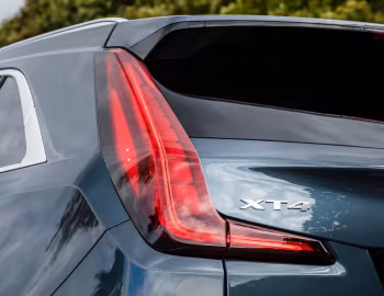 2019–23 Cadillac XT4 Premium Luxury [North America] '2018–23