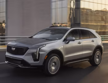 2024–pr. Cadillac XT4 Sport [North America] '2023–pr.