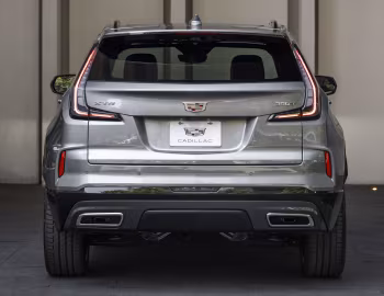 2024–pr. Cadillac XT4 Sport [North America] '2023–pr.