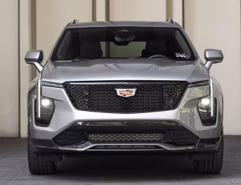 2024–pr. Cadillac XT4 Sport [North America] '2023–pr.