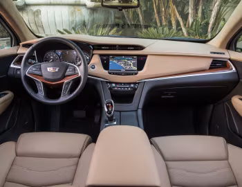 Panel frontal 2017–19 Cadillac XT5 [North America] '2016–19