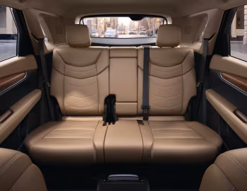 Інтер'єр 2017–19 Cadillac XT5 Platinum [North America] '2016–19