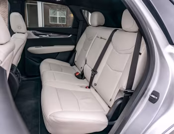 Interior 2020–pr. Cadillac XT5 Sport [North America] '2019–pr.