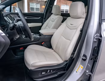 Interior 2020–pr. Cadillac XT5 Sport [North America] '2019–pr.
