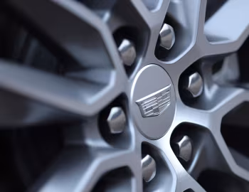 Logotipo 2020–pr. Cadillac XT6 Sport [North America] '2019–pr.