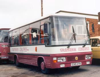 Toyota Coaster BB30R Caetano Optimo [UK-spec] (C21F) '09.1985–02.1988