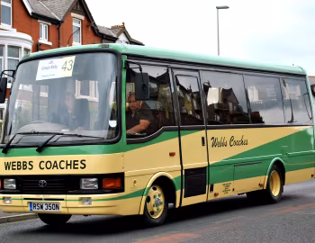 Toyota Coaster BB50R Caetano Optimo IV [UK-spec] (C18F) '03.1997–09.2000