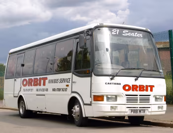 Toyota Coaster BB50R Caetano Optimo IV [UK-spec] (C21F) '02.1997–04.2000