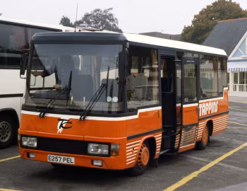 Toyota Coaster HB31R Caetano Optimo [UK-spec] (C19F) '10.1987–06.1989