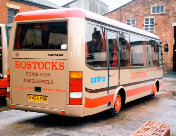 Toyota Coaster HDB30R Caetano Optimo II [UK-spec] (C18F) '12.1990–06.1993