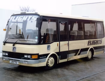 Toyota Coaster HDB30R Caetano Optimo II [UK-spec] (C21F) '11.1990–08.1993