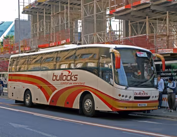 Volvo B10M-62 Caetano Enigma [UK-spec] (C51Ft) '12.2001–04.2002