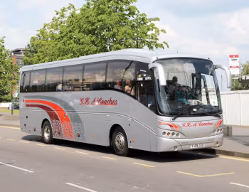 Volvo B12B Caetano Enigma [UK-spec] (B57F) '10.2005–04.2006