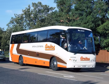 Volvo B12M Caetano Enigma [UK-spec] (C51Ft) '12.2002