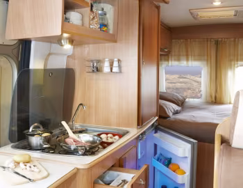 Interior 2012–14 Campérêve Magellan 641 '2011–14
