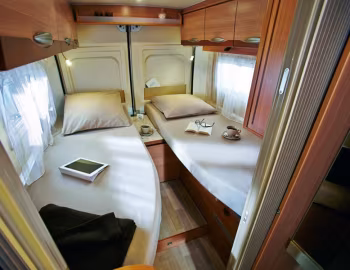 Интерьер Campérêve Magellan 646 '02–12.2013