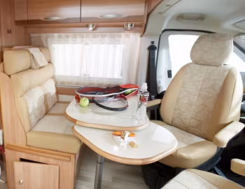 Interior Campérêve Magellan 646 '02–12.2013