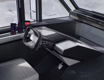 Передня панель Canoo MPDV '12.2020