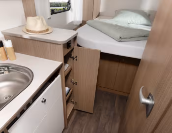 Intérieur 2021 Carado V 339 "Europa Edition" '2020–21