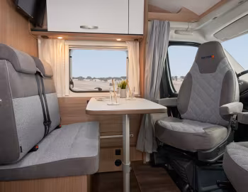 Intérieur 2022 Carado V339 "Edition15" '2021–22