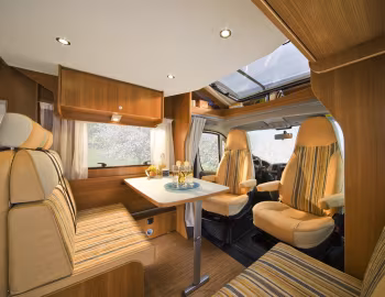 Interior 2011–12 Carado T 348 '2010–12