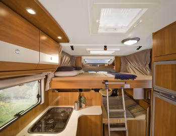 Intérieur 2011–12 Carado T 348 '2010–12
