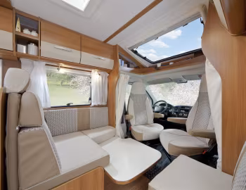 Interior 2014 Carado T 447 '2013–14