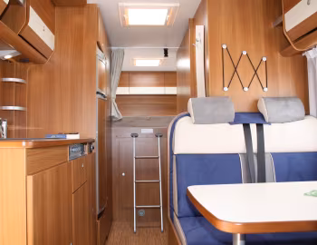 Interior Carado A 464 '2009–11