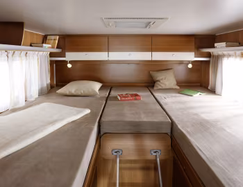 Interior 2009–11 Carado T 337 '2008–11